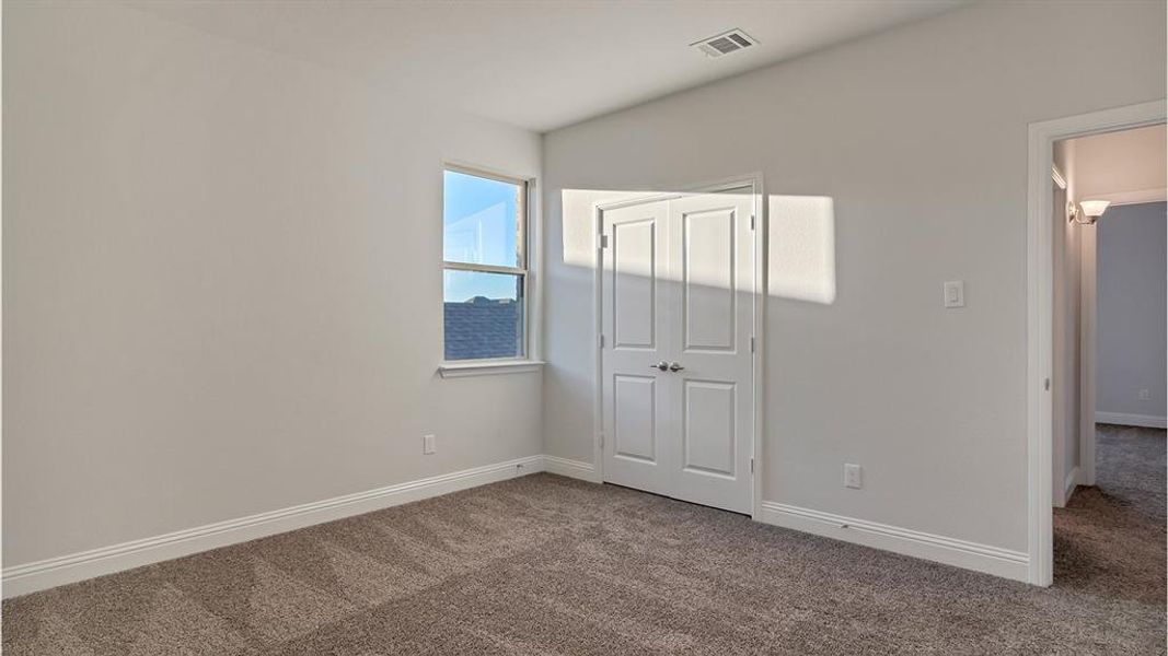 Spacious, unfurnished interior of a new home in Morningstar, Fort Worth (Image 31).
