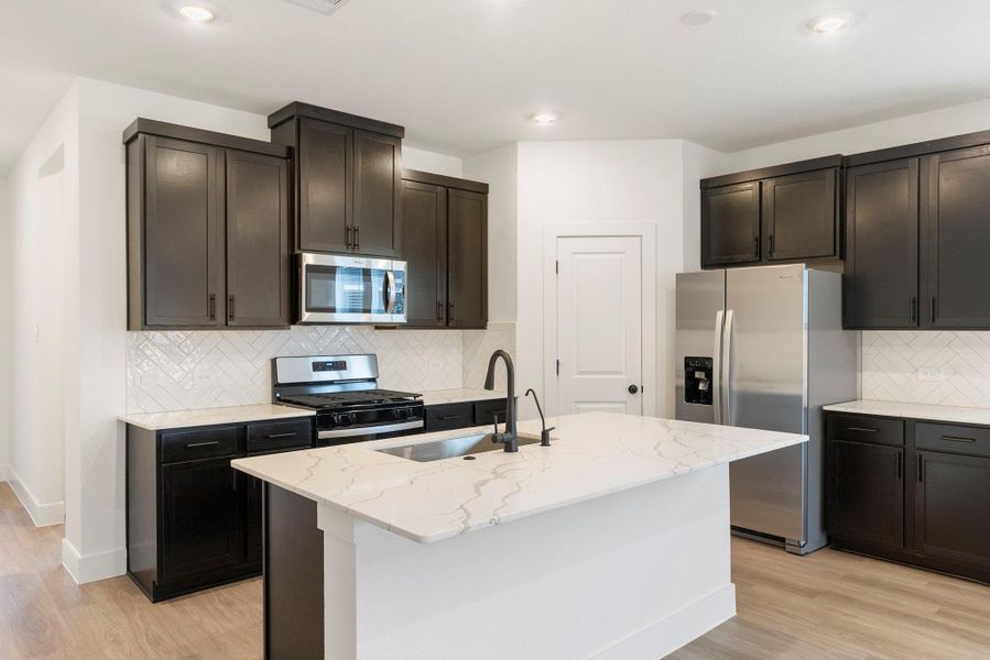 Furnished interior view inside a new home in Chapel Lakes, Montgomery (Image 15).