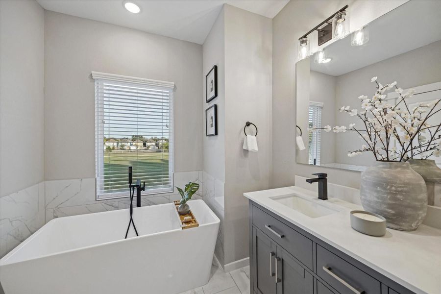 *Photos are of model home located in the community to reference finishes* *Photos are of model home located in the community to reference finishes*
