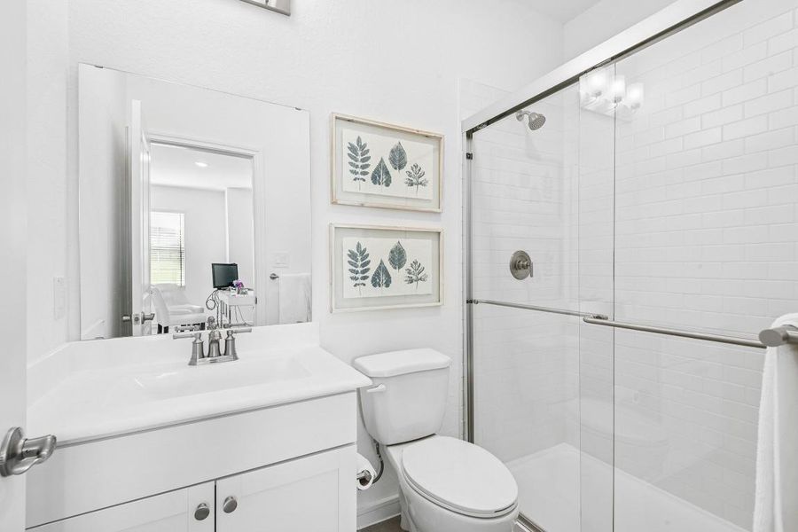 Downstairs Ensuite Bathroom! Downstairs Ensuite Bathroom!