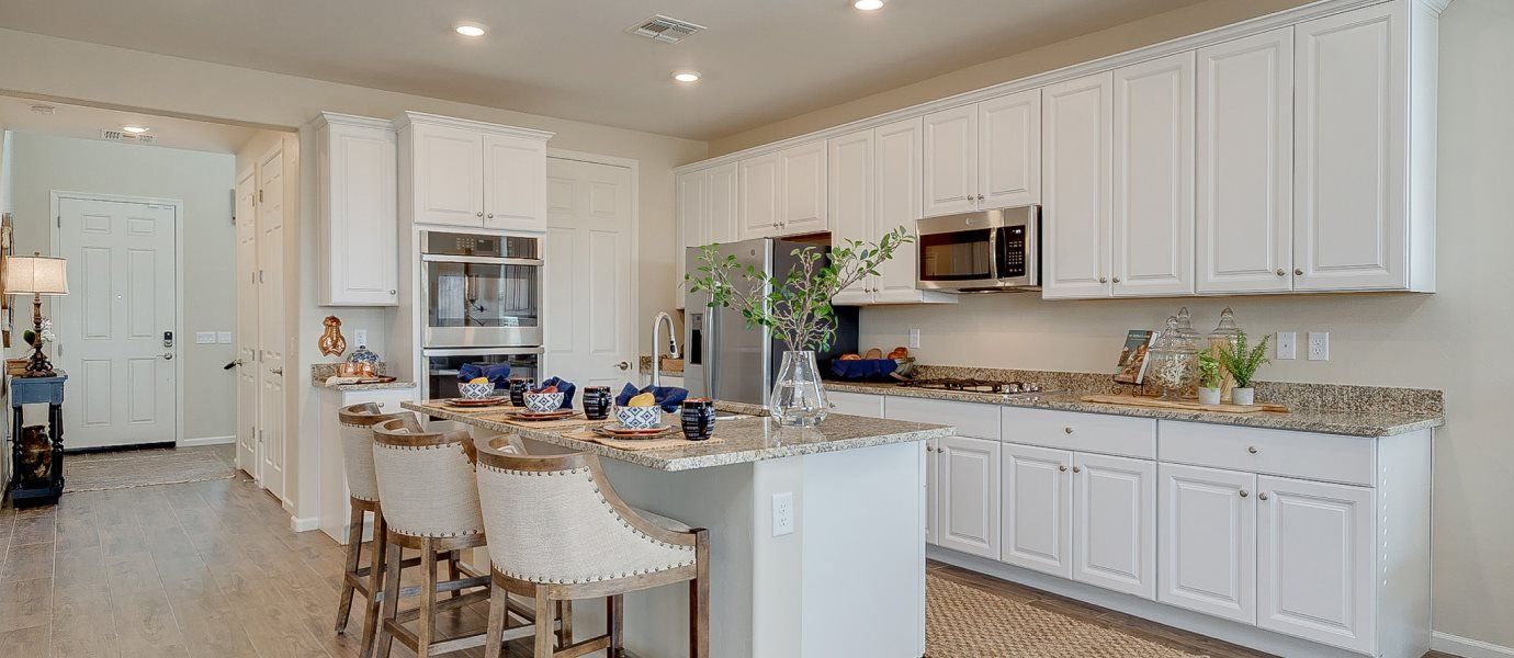 Desert Willow Kitchen Hero Image