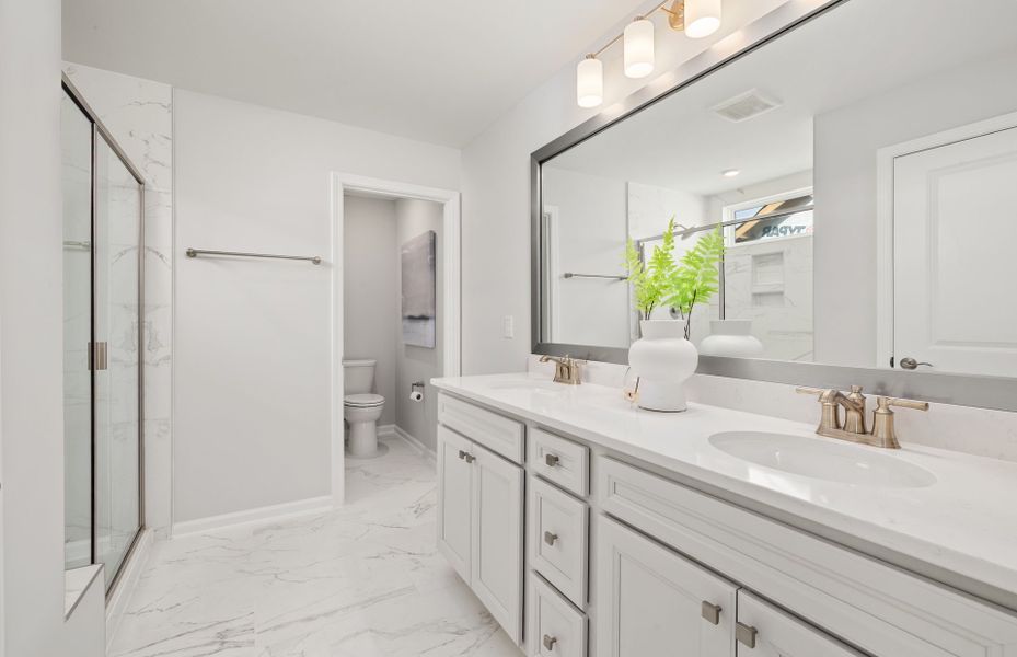 Representative furnished interior of a home built from the Sedona by Pulte Homes in Mailman Post, Knightdale (Image 28).