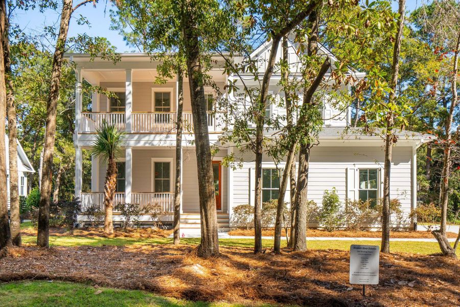 Exterior details and patio area of a home in , Johns Island (Image 37).