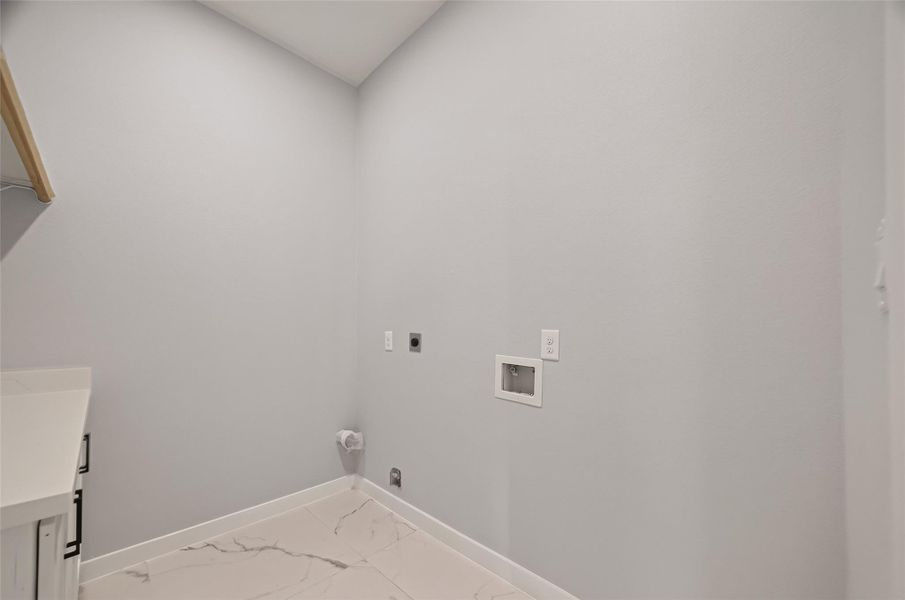 Spacious, unfurnished interior of a new home in , Houston (Image 33). Spacious, unfurnished interior of a new home in , Houston (Image 33).