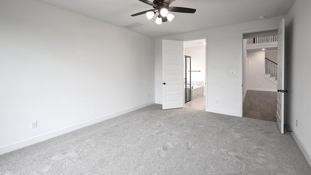 Spacious, unfurnished interior of a new home in Juniper Springs, Lockhart (Image 12). Spacious, unfurnished interior of a new home in Juniper Springs, Lockhart (Image 12).