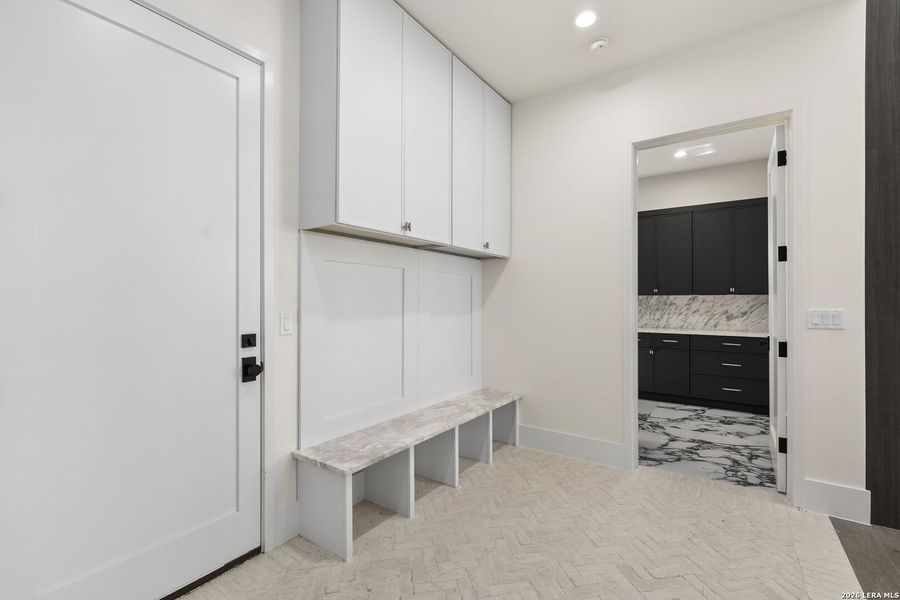 Furnished interior view inside a new home in , Boerne (Image 6).