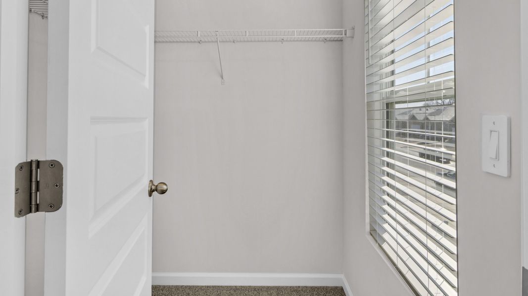 Spacious, unfurnished interior of a new home in Bailey Park, Fayetteville (Image 34).