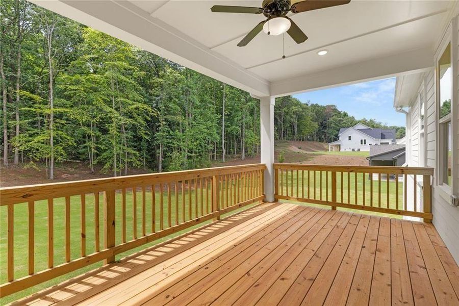 Exterior details and patio area of a home in , Gainesville (Image 4).