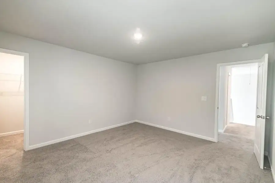 Spacious, unfurnished interior of a new home in , Douglasville (Image 18).