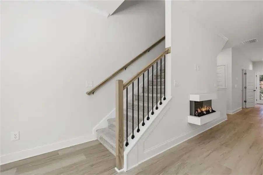 Spacious, unfurnished interior of a new home in , Mableton (Image 26). Spacious, unfurnished interior of a new home in , Mableton (Image 26).