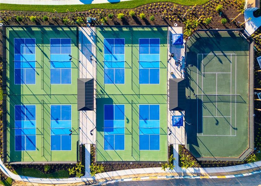 Community amenities in Esplanade at Starling, Punta Gorda (Image 17).