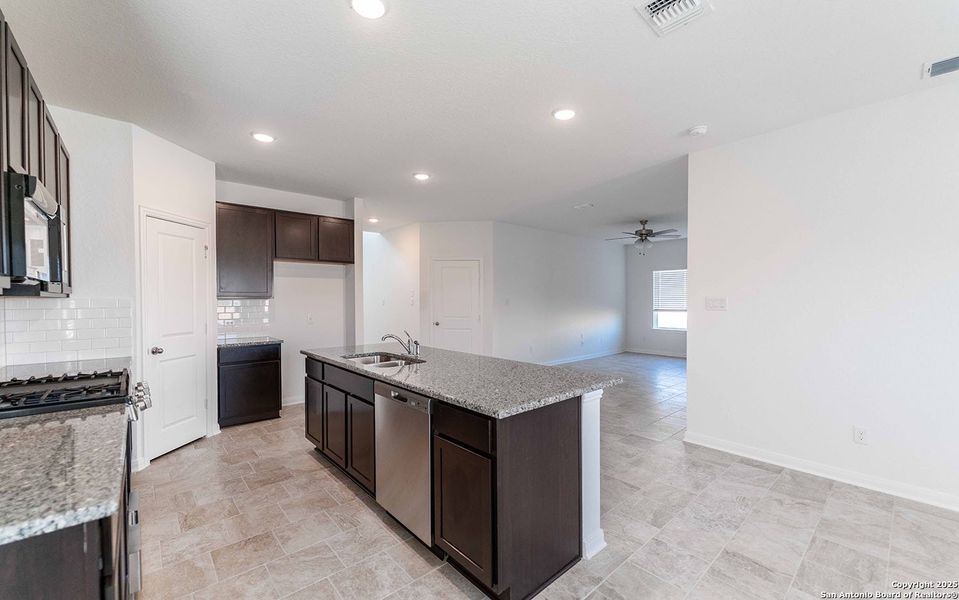 Furnished interior view inside a new home in Mesa Vista, Von Ormy (Image 9).