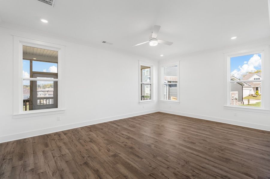 4br New Home in Spring Hill, TN.  - Slide 29