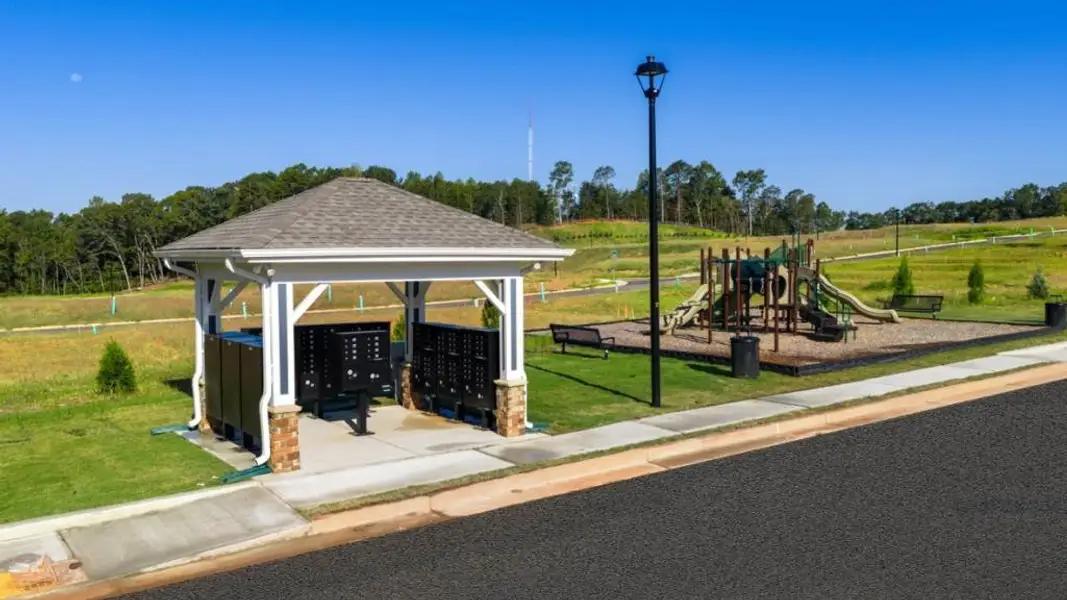 Community amenities in Village at Pine Valley, Gainesville (Image 7).