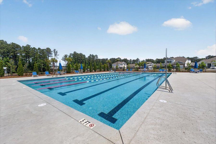 Community amenities in , Summerville (Image 39).