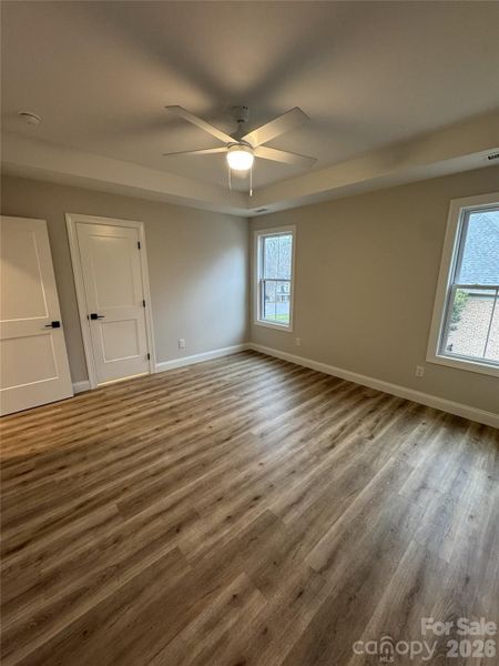 Spacious, unfurnished interior of a new home in , Hickory (Image 35).