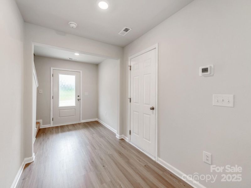 Spacious, unfurnished interior of a new home in McKee Creek Village, Charlotte (Image 17). Spacious, unfurnished interior of a new home in McKee Creek Village, Charlotte (Image 17).