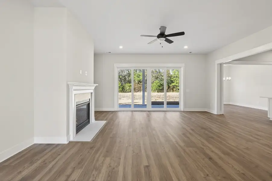 Representative unfurnished interior of a home built from the Beckham by Hunter Quinn Homes in Church Creek Reserve, Johns Island (Image 16).