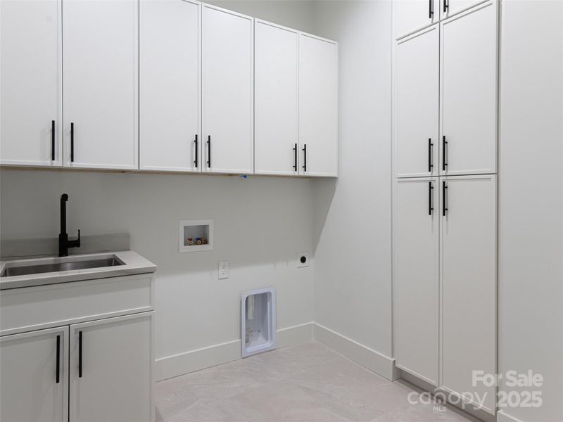 Furnished interior view inside a new home in , Arden (Image 12).