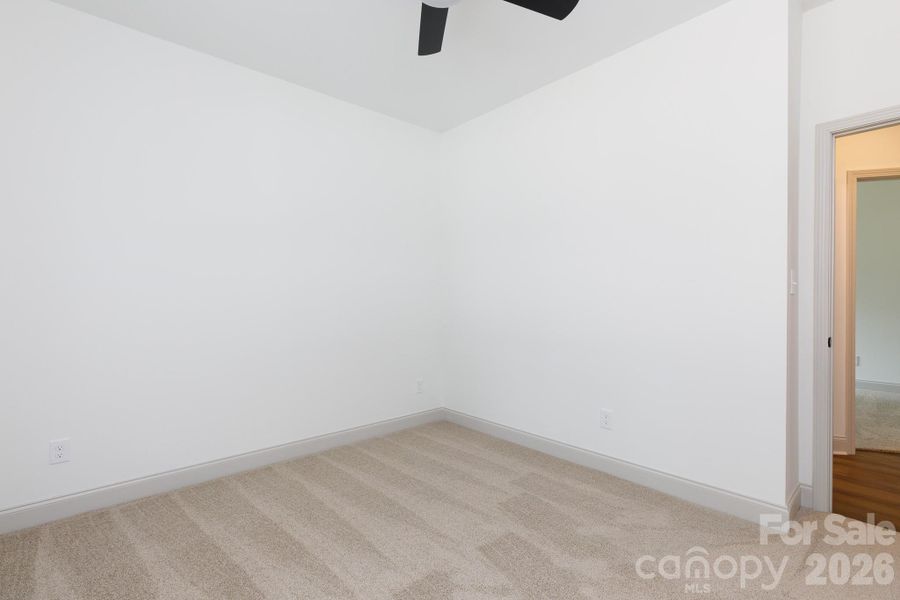 Spacious, unfurnished interior of a new home in , Clover (Image 29).