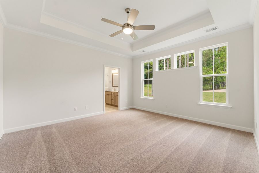 Spacious, unfurnished interior of a new home in Landing at Pine Lake, Anderson (Image 27).