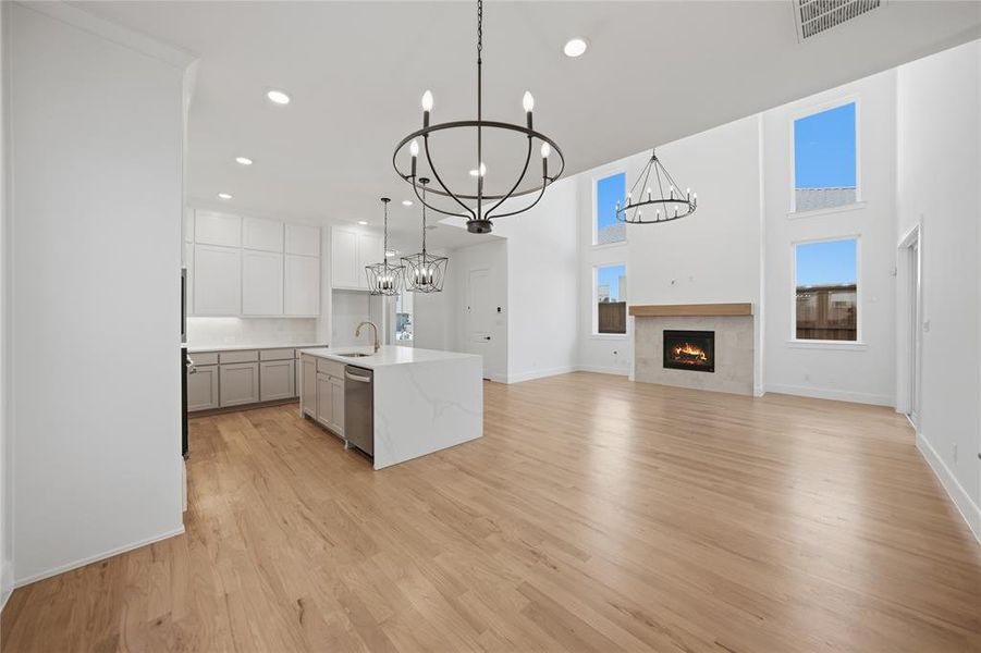 Spacious, unfurnished interior of a new home in Fields - 40' Lots, Frisco (Image 25).