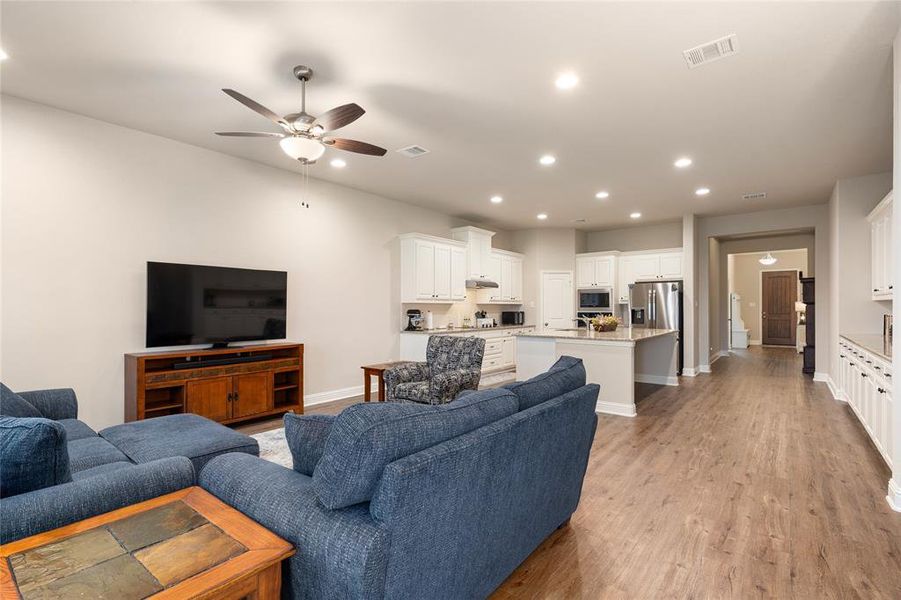 Furnished interior view inside a new home in , Waco (Image 9).