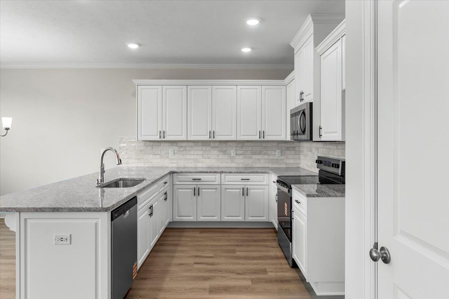 Furnished interior view inside a new home in Windsor, North Augusta (Image 8).