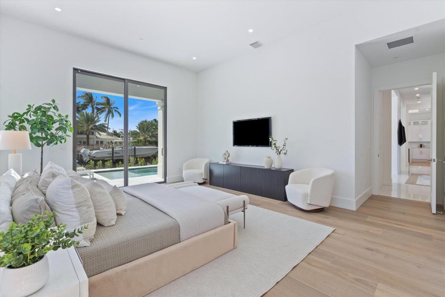 Furnished interior view inside a new home in , West Palm Beach (Image 14).