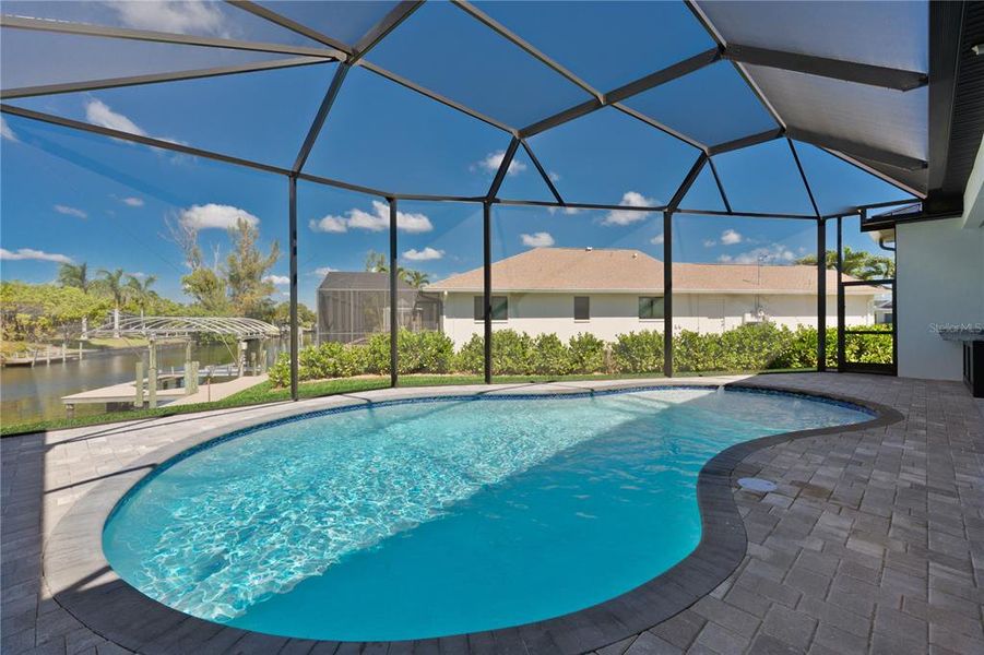 Exterior details and patio area of a home in , Cape Coral (Image 20).