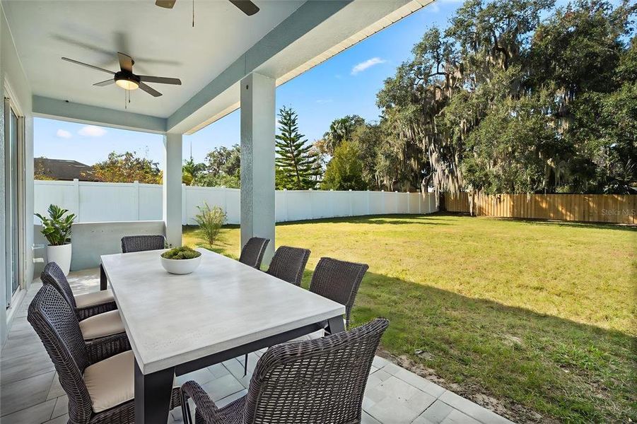 Exterior details and patio area of a home in , Leesburg (Image 4).