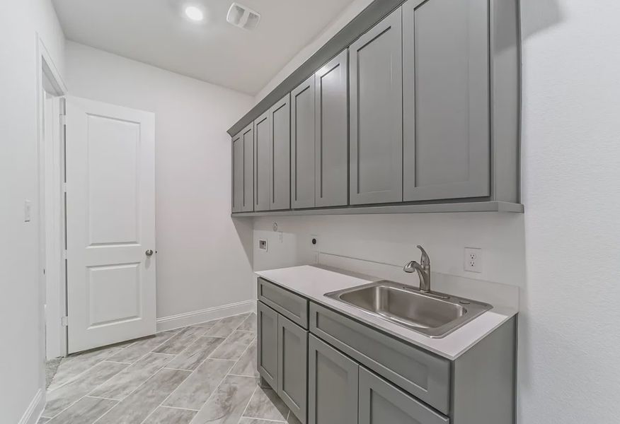 Plan 6005 upgraded laundry - 11 of 19
