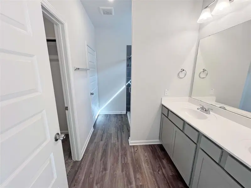 The Mockingbird II- Primary Bathroom. Sample photo used for illustrative purposes only, options/colors will vary.