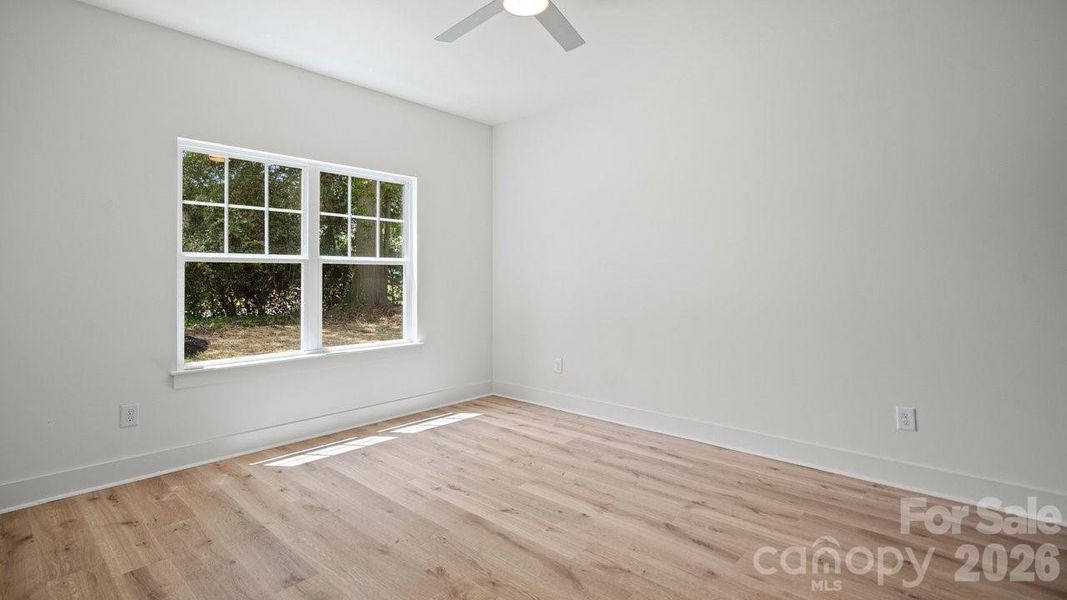 Spacious, unfurnished interior of a new home in , Gastonia (Image 13).