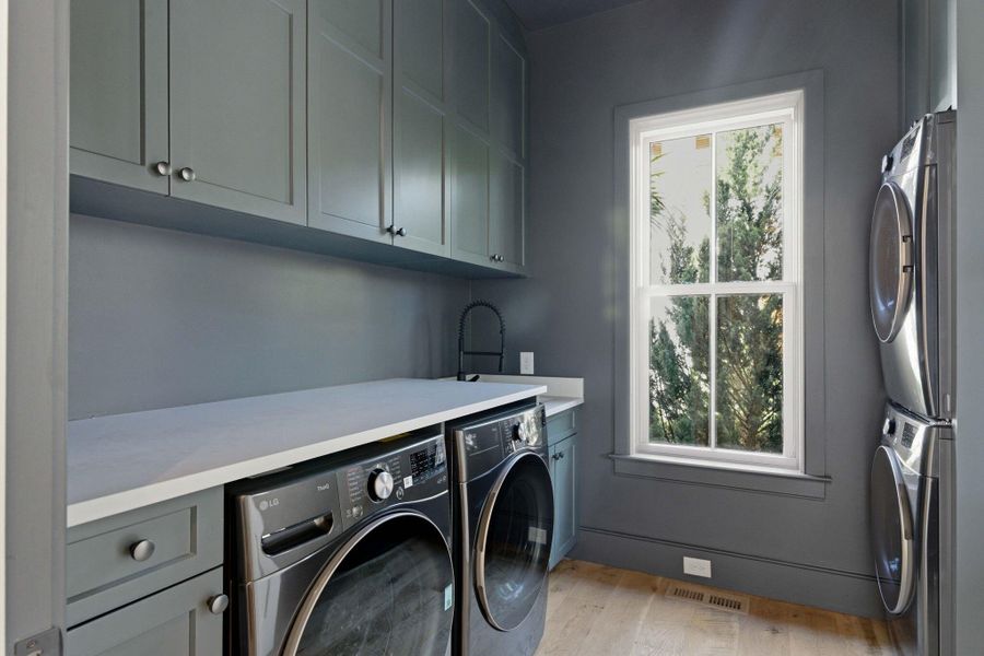 Furnished interior view inside a new home in , Sullivan's Island (Image 7).