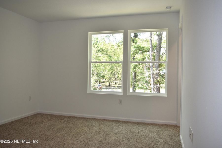 Spacious, unfurnished interior of a new home in Irongate Villas, Jacksonville (Image 23).