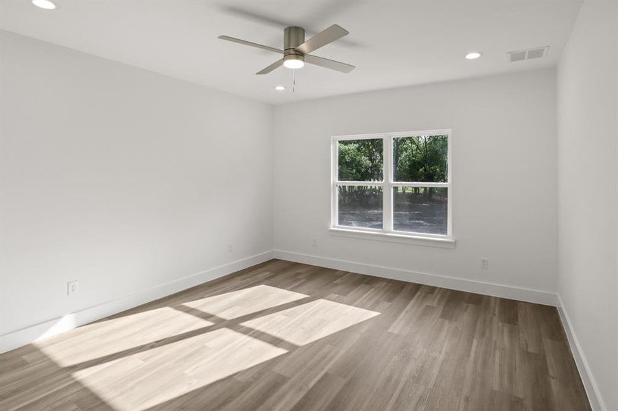 Spacious, unfurnished interior of a new home in , Purdon (Image 27).