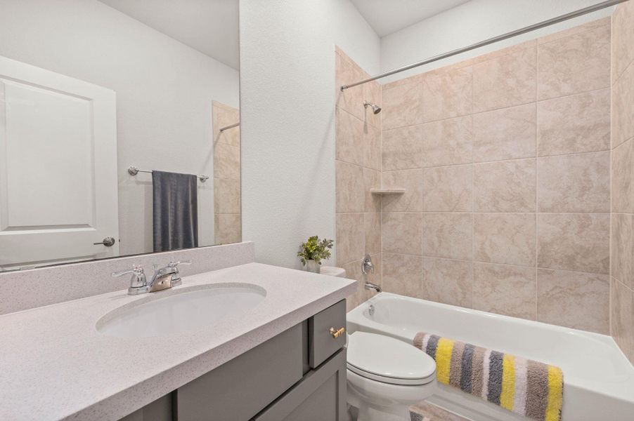 Furnished interior view inside a new home in Bluffview 50s, Leander (Image 15). Furnished interior view inside a new home in Bluffview 50s, Leander (Image 15).