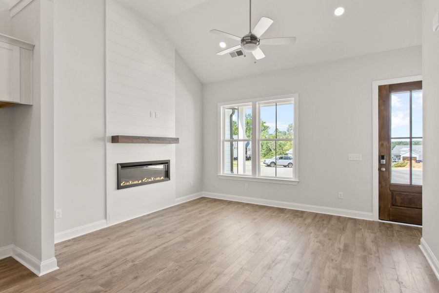 2br New Home in Greenwood, SC. - Slide 8 2br New Home in Greenwood, SC. - Slide 8