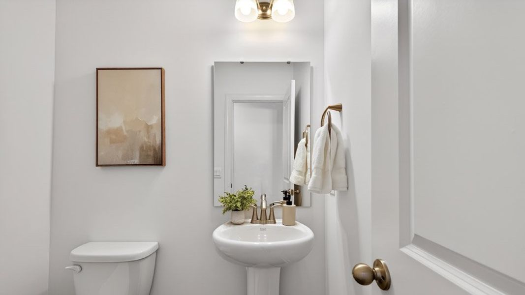 Representative interior finishes for a home built from the Calhoun by D.R. Horton in Madden West, Fuquay Varina (Image 21).