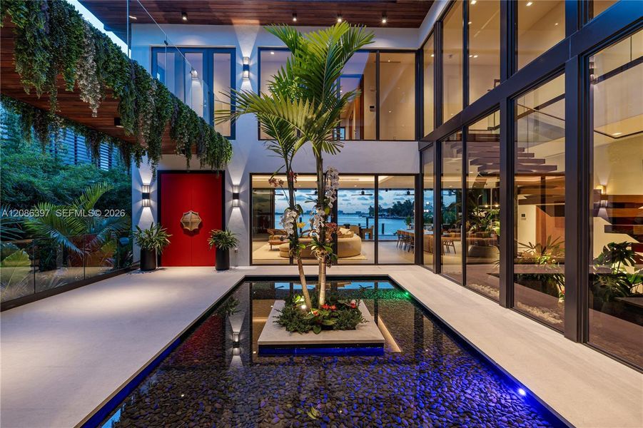 Community amenities in , Miami Beach (Image 44).
