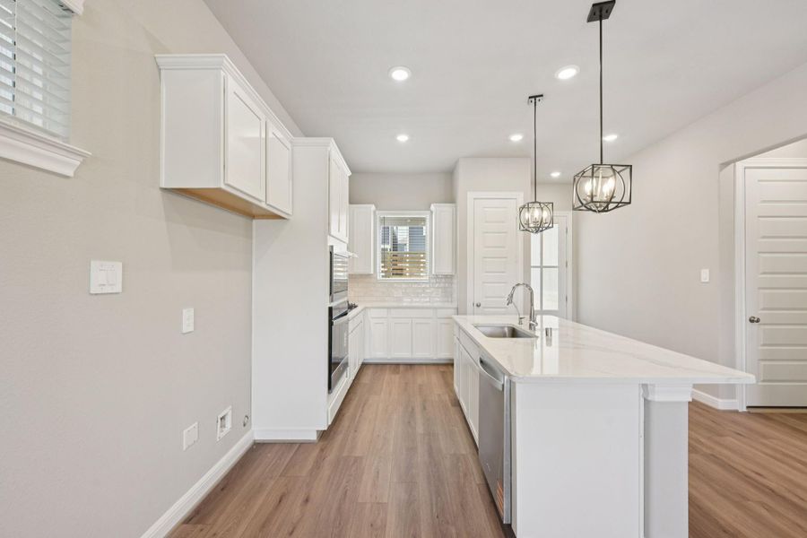 Furnished interior view inside a new home in Kemah Crossing - Luxe Series, Kemah (Image 32). Furnished interior view inside a new home in Kemah Crossing - Luxe Series, Kemah (Image 32).