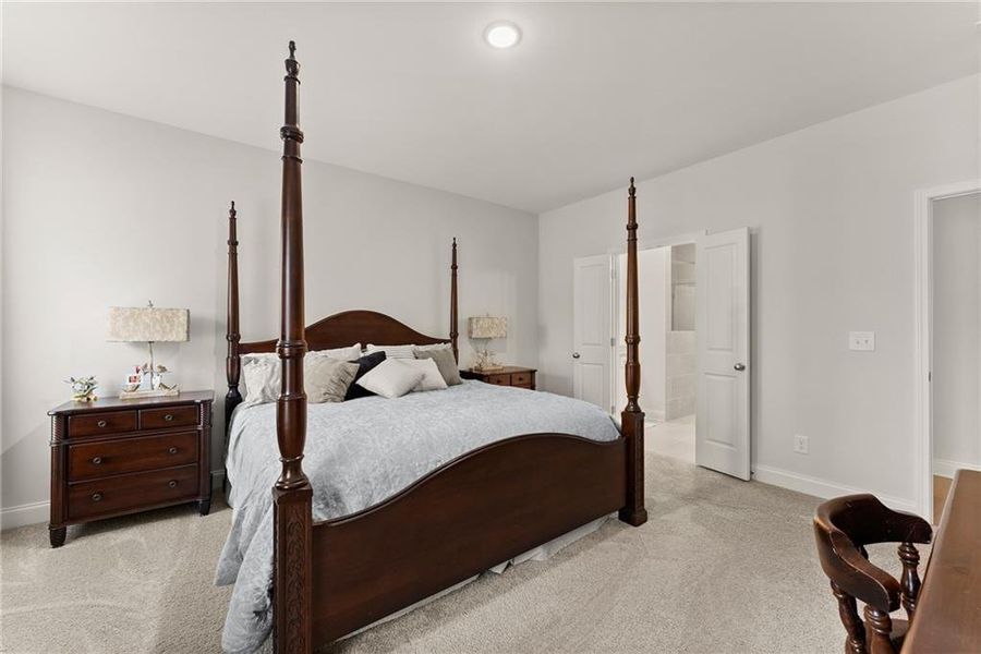 Furnished interior view inside a new home in , Dawsonville (Image 17).