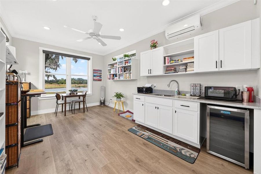 Furnished interior view inside a new home in , Oxford (Image 39).