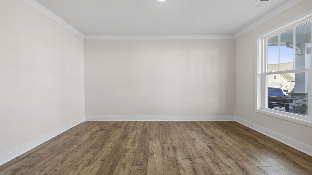 Spacious, unfurnished interior of a new home in Whitehawk Meadows, Travelers Rest (Image 17).