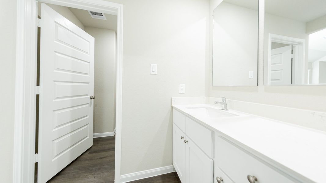 Secondary Bathroom Secondary Bathroom