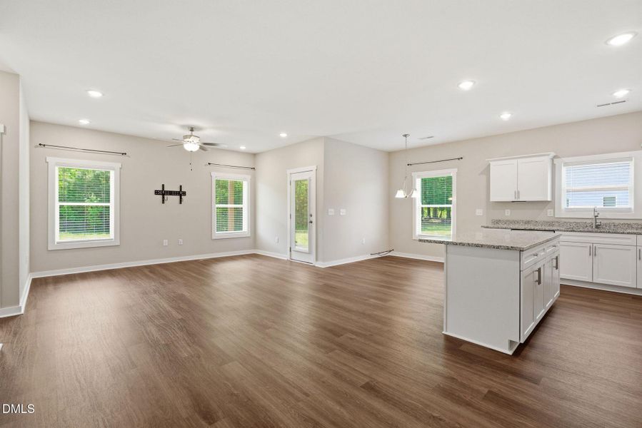 24-web-or-mls-dsc06492