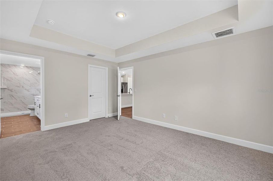 Spacious, unfurnished interior of a new home in , Port Charlotte (Image 19). Spacious, unfurnished interior of a new home in , Port Charlotte (Image 19).