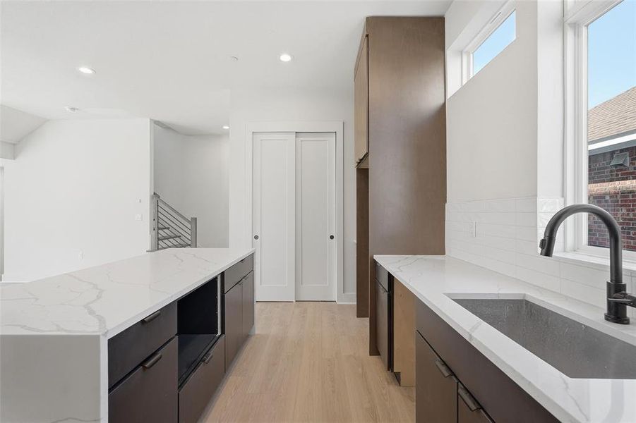 Furnished interior view inside a new home in , Dallas (Image 13).