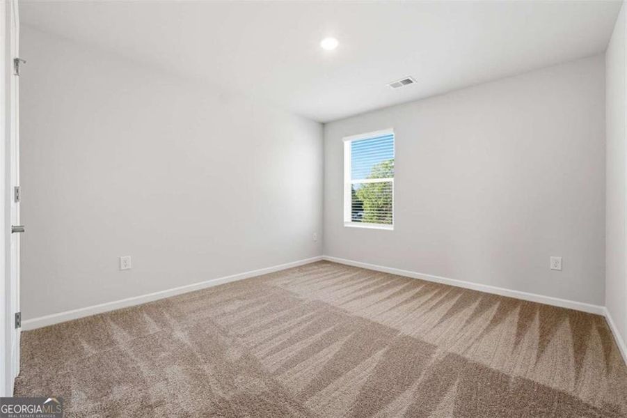 Spacious, unfurnished interior of a new home in Parkway James, Snellville (Image 20). Spacious, unfurnished interior of a new home in Parkway James, Snellville (Image 20).
